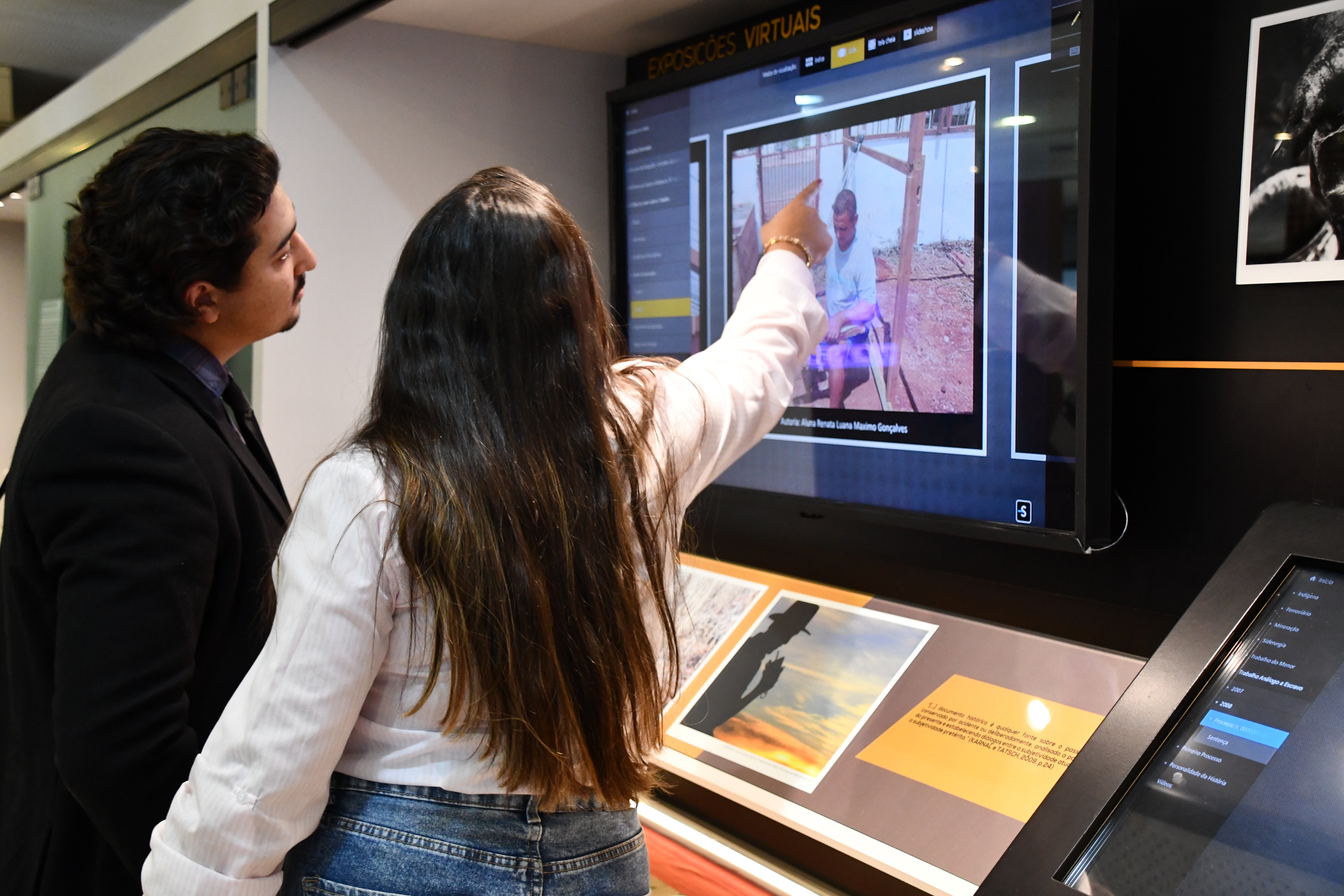 Os acadêmicos visitaram o Memorial do TRT/MS
