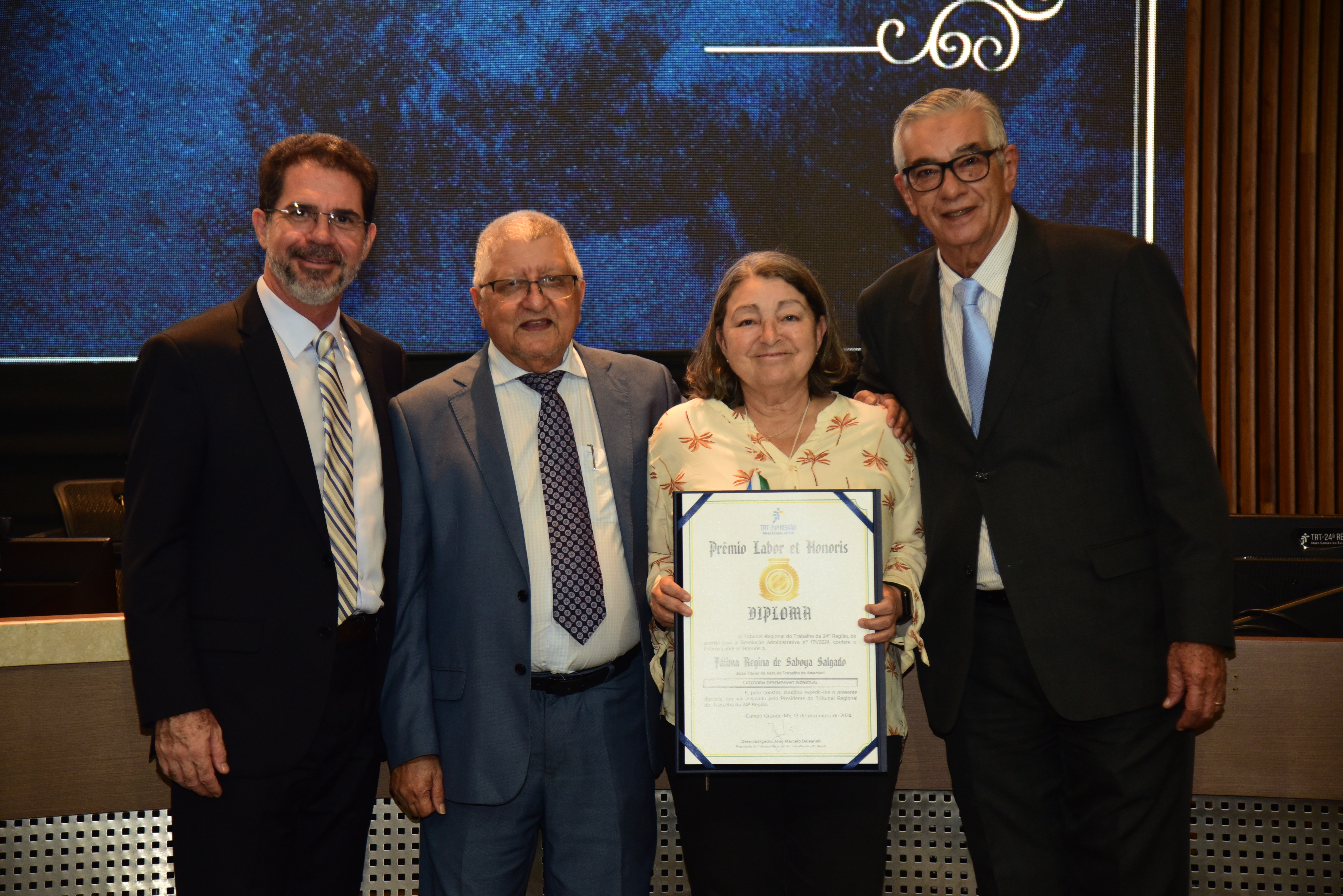 A juíza titular, Fátima Regina de Saboya Salgado, também conquistou o primeiro lugar em “Desempenho Individual” entre juízes titulares do Grupo 1.