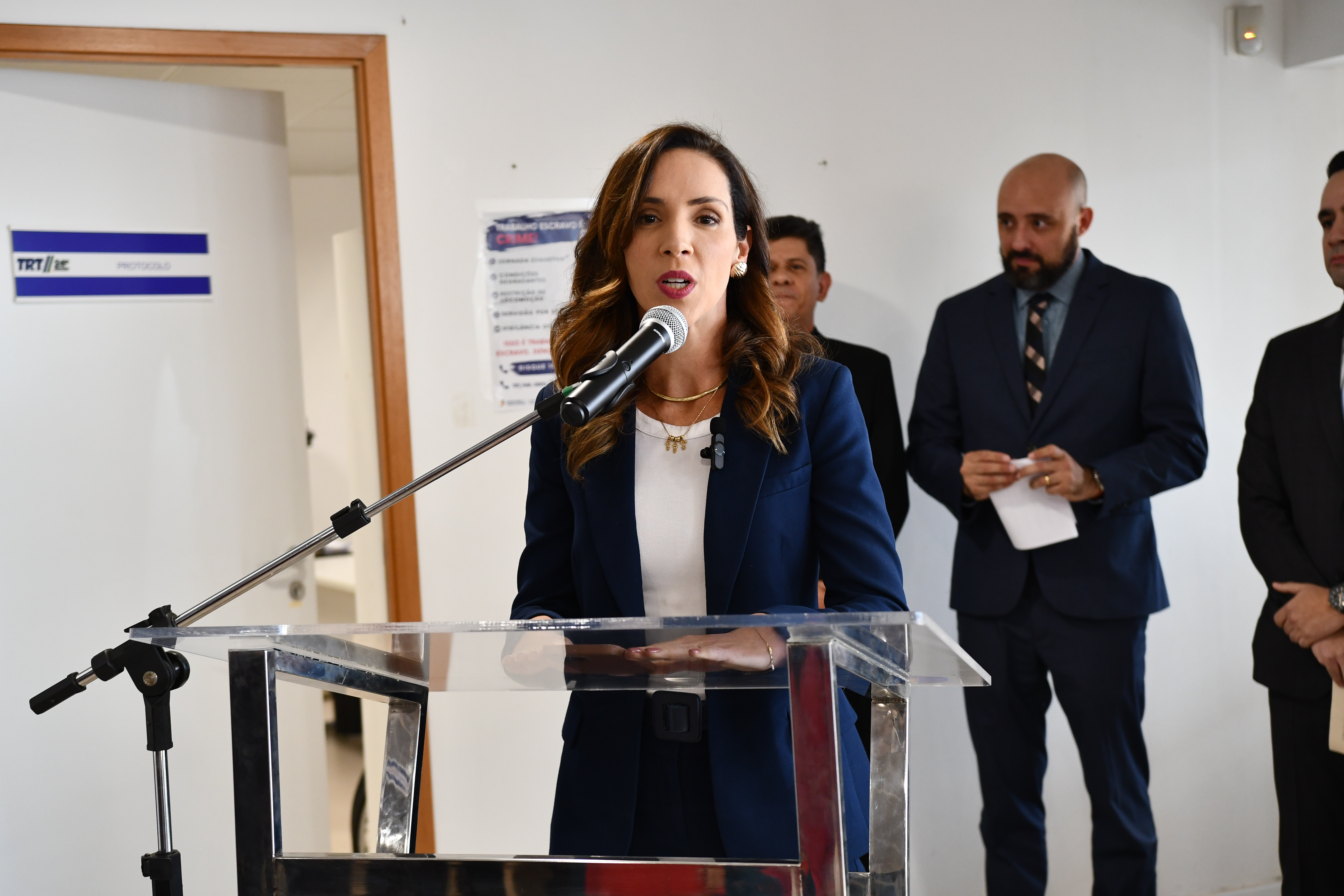 A procuradora-chefe do Ministério Público do Trabalho em Mato Grosso do Sul, Cândice Gabriela Arósio, reforçou a necessidade de mobilização