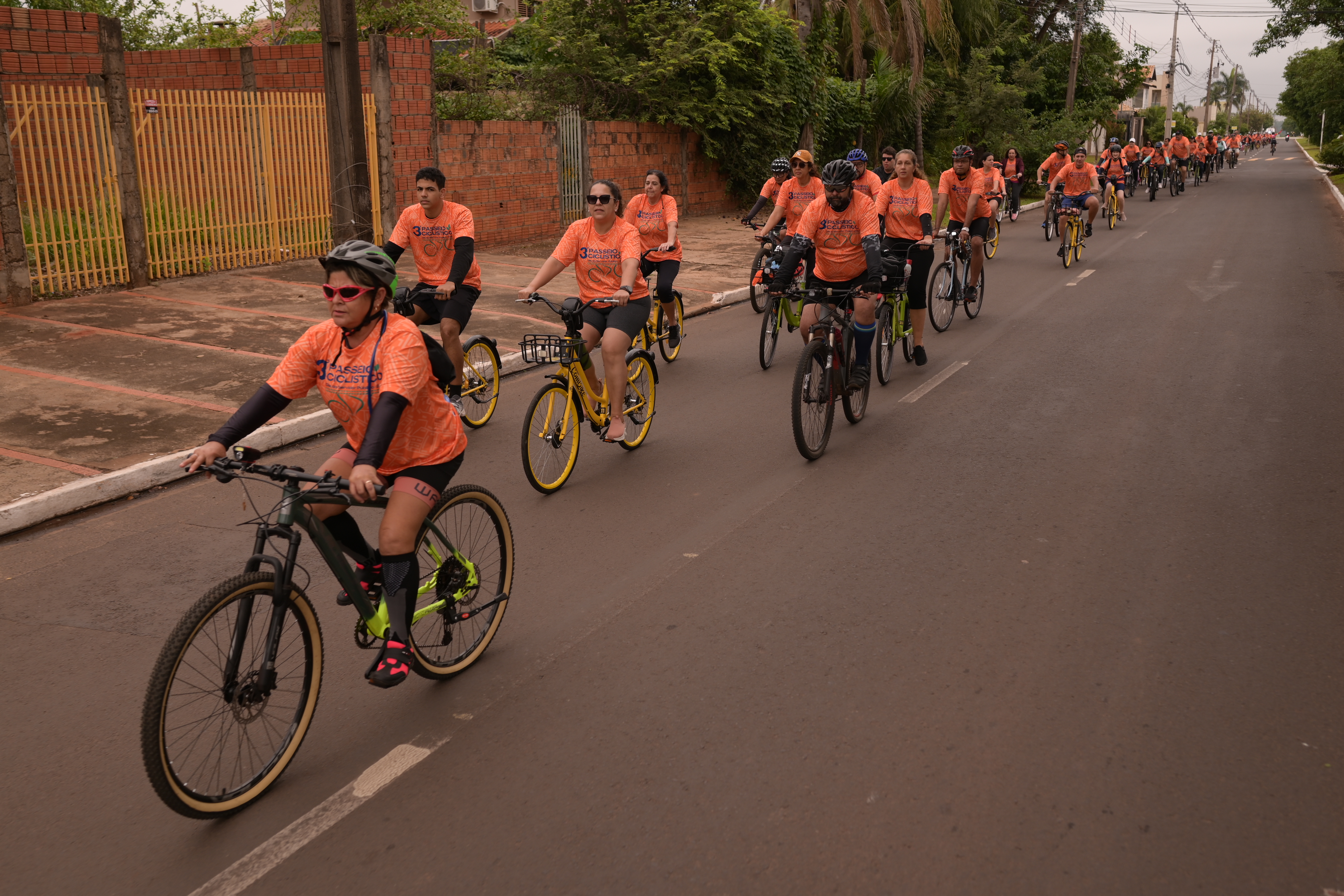 o Tribunal Regional do Trabalho da 24ª Região promoveu o terceiro passeio ciclístico em celebração ao Dia do Servidor Público