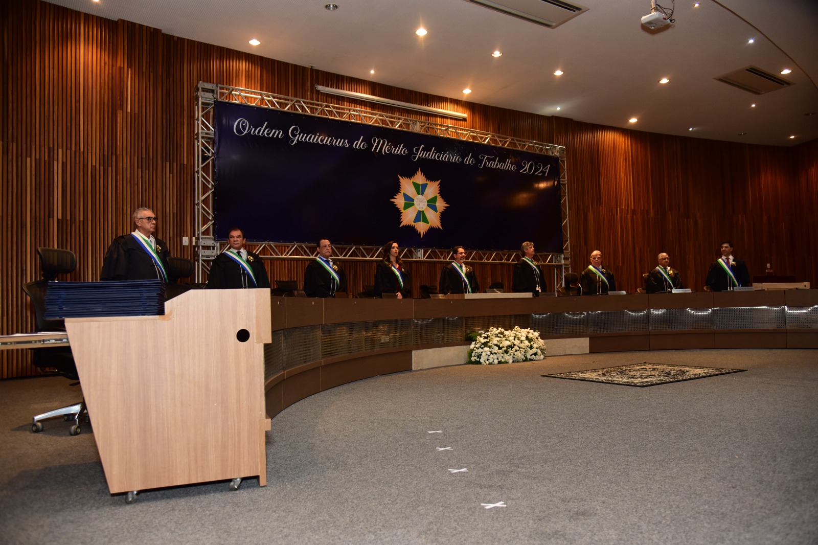 A solenidade homenageou personalidades que se destacaram na contribuição para a Justiça do Trabalho em Mato Grosso Sul