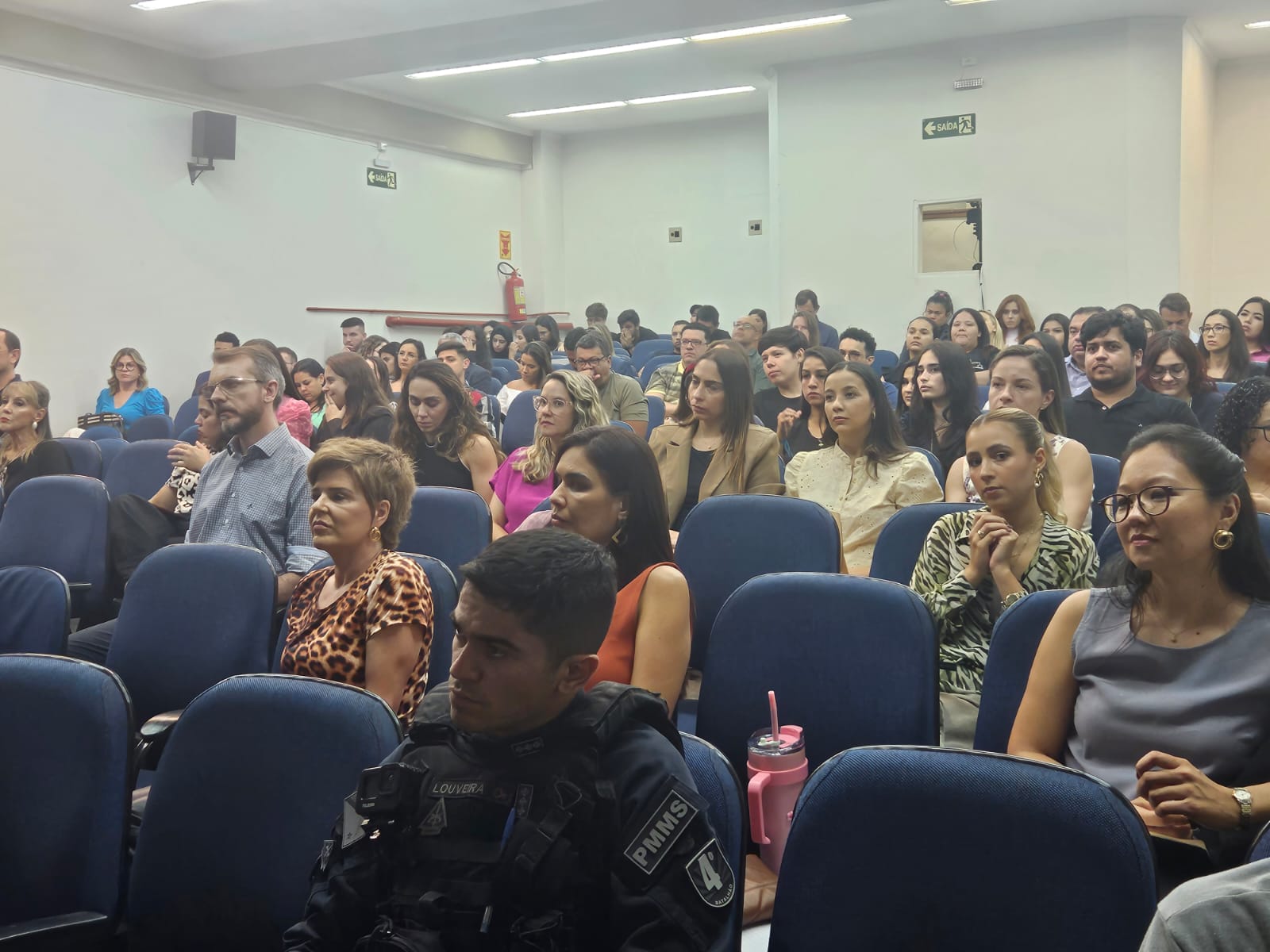 O evento reuniu magistrados (as), servidores (as), especialistas, representantes de instituições de justiça, acadêmicos e membros da sociedade civil.