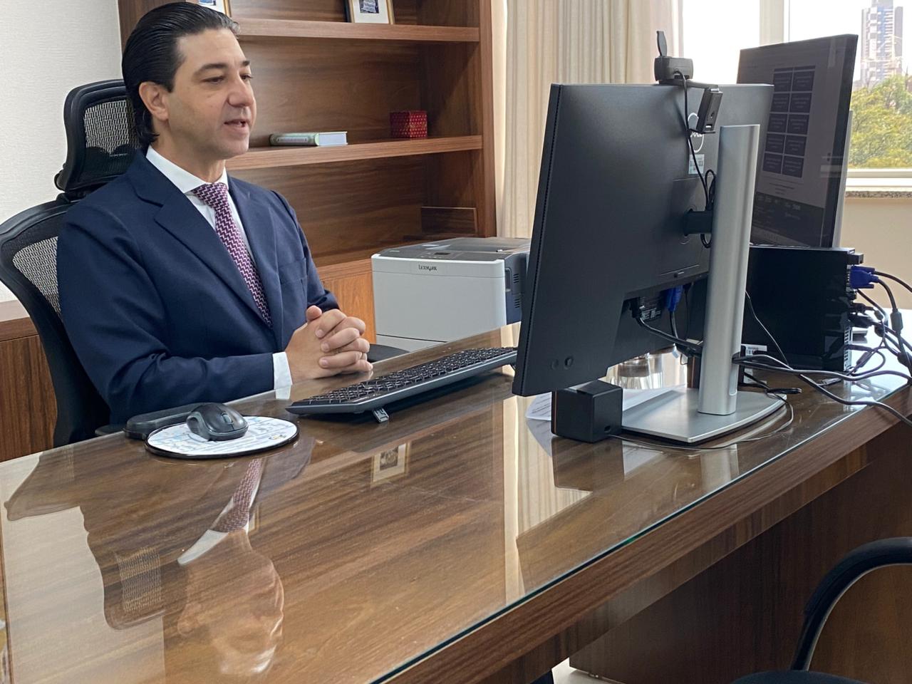 o vice-presidente, desembargador César Palumbo Fernandes, participou virtualmente da solenidade.