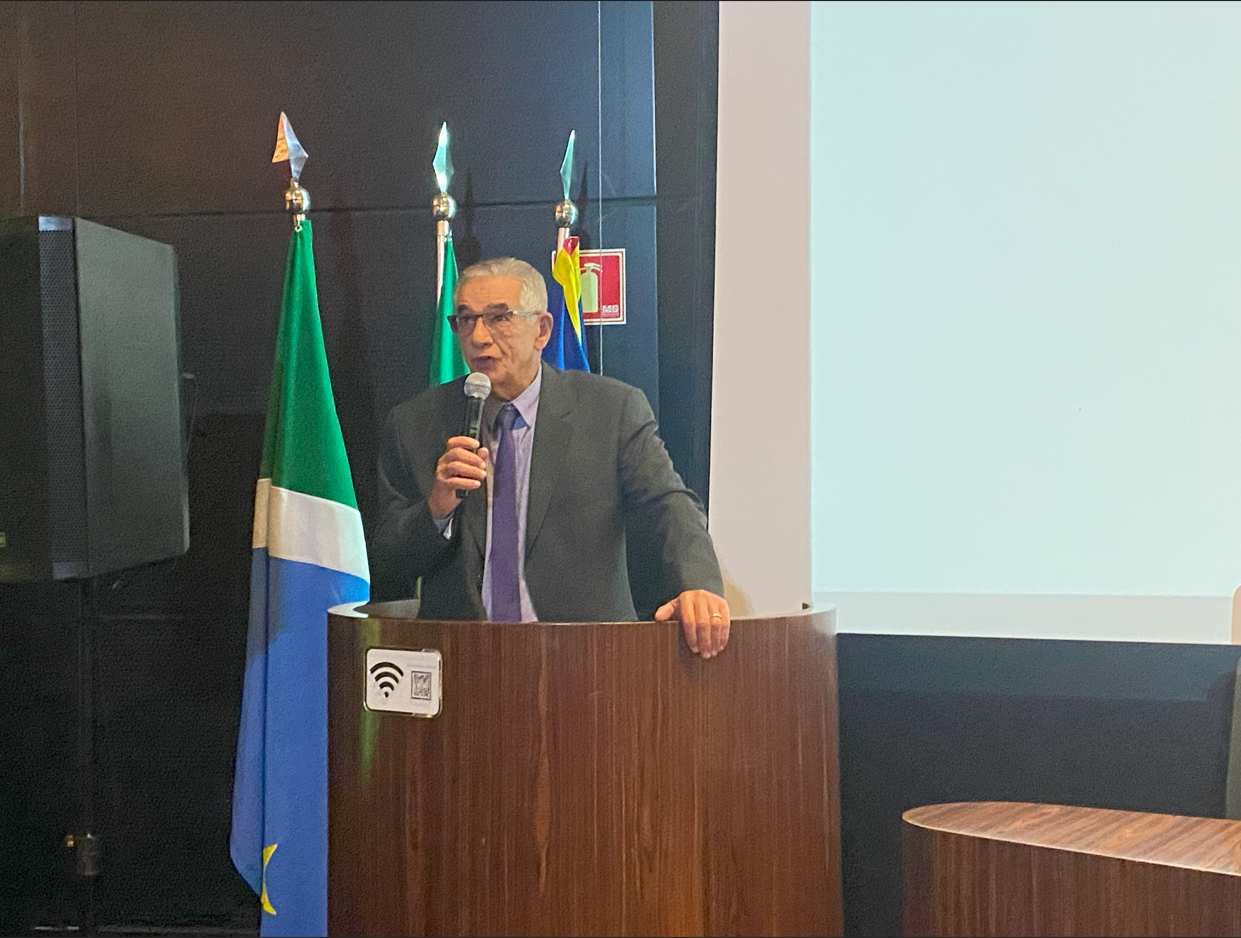 Durante o encerramento do evento, o Ouvidor do TRT/MS e coordenador do Subcomitê de Sustentabilidade e Inovação, desembargador Márcio Thibau, destacou a importância da sustentabilidade no contexto do Judiciário.