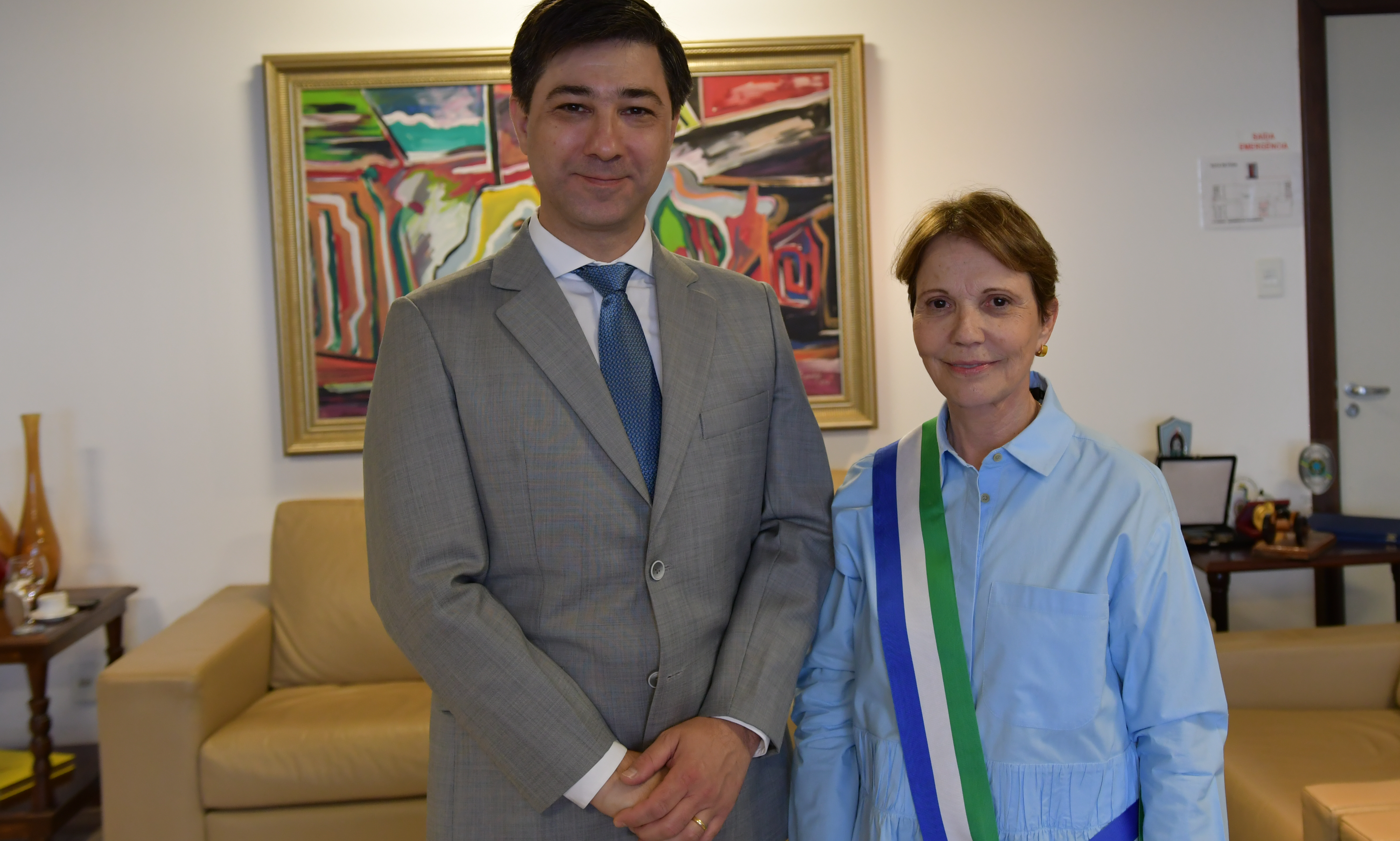 Desembargador César Palumbo ao lado de senadora Tereza Cristina