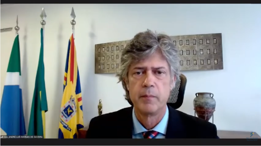 Foto do presidente do TRT MS, desembargador André Luís Moraes de Oliveira