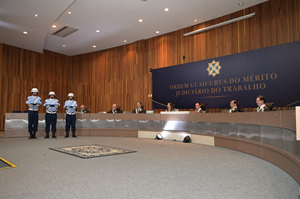 TRT/MS homenageia personalidades com a Ordem Guaicurus do Mérito Judiciário do Trabalho