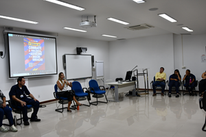 Roda de conversa promove diálogo sobre respeito no ambiente de trabalho com terceirizados (as), estagiários (as) e aprendizes