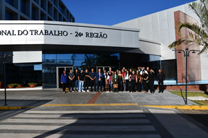 Acadêmicos da UFMS/CPAN participam do Projeto TRT na Prática