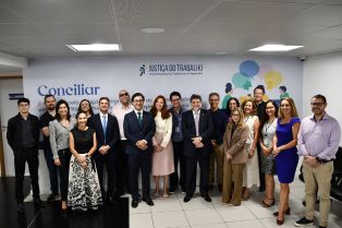 Ministro do TST visita TRT/MS durante a Semana Nacional da Conciliação