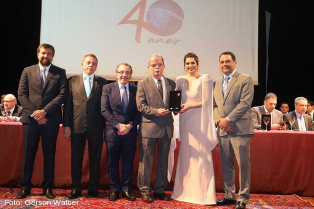Presidente do TRT/MS recebe homenagem em Sessão de 40 anos da OAB/MS